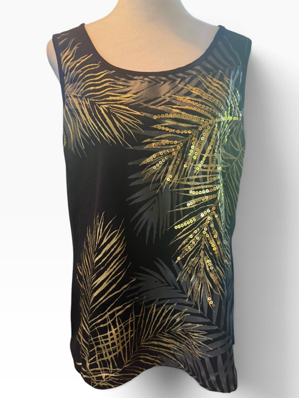 Women’s Karen Scott Black Tank Top with Gold Sequin Palm Print EUC Size XL